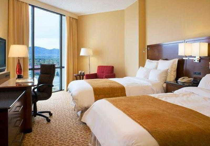 Отель Marriott Альбукерке Экстерьер фото